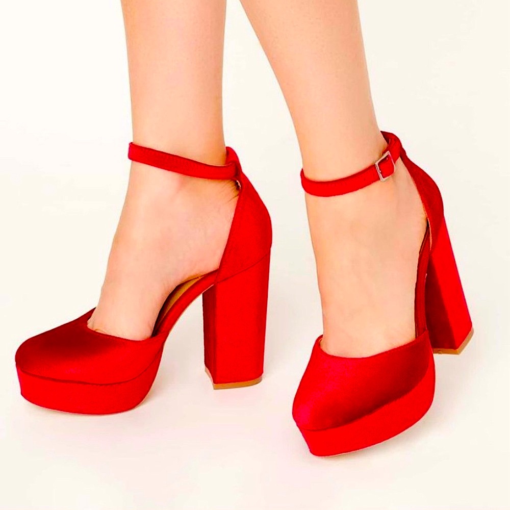 Bill Blass Vibrant Red Satin Heels